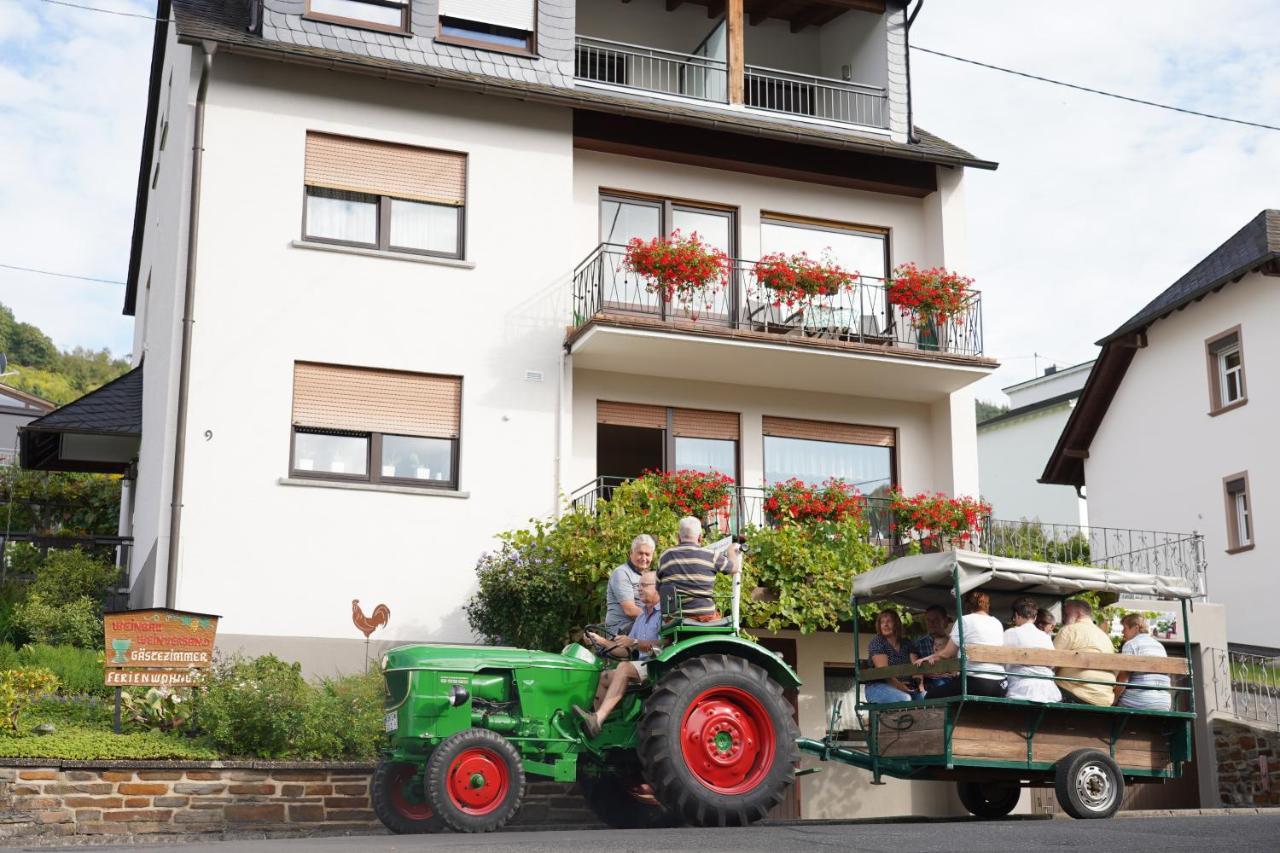 Bed and Breakfast Ferienweingut Hirschen Schulstrasse Burg  Екстер'єр фото
